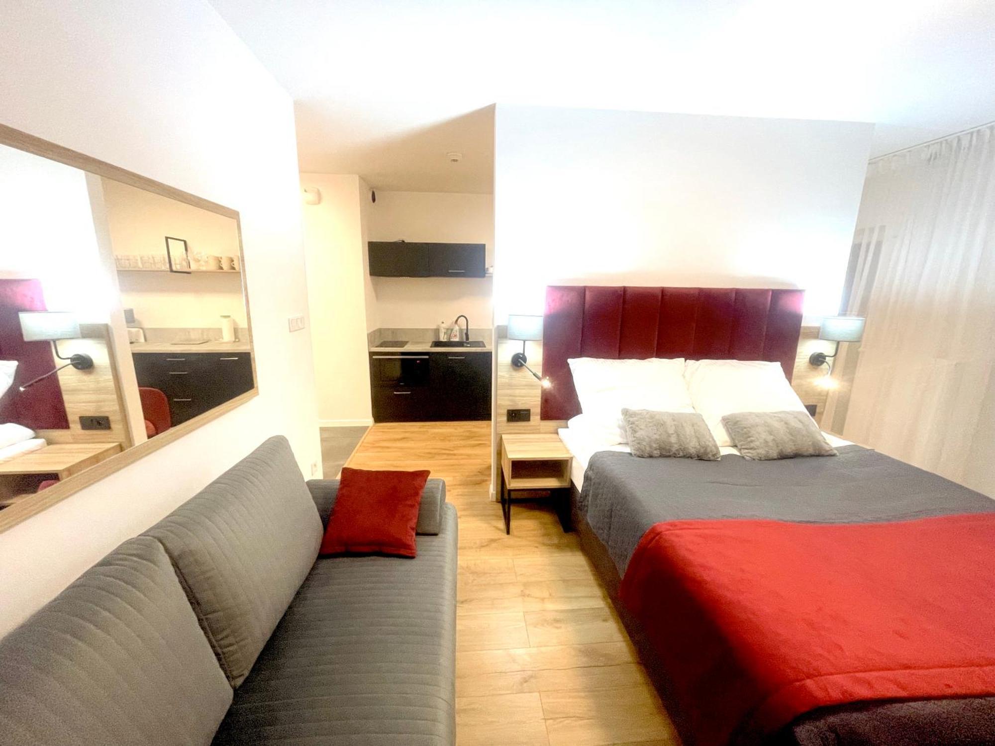 Apartment Premium Atal City Square-Free Parking Space In The Garage Breslavia Exterior foto
