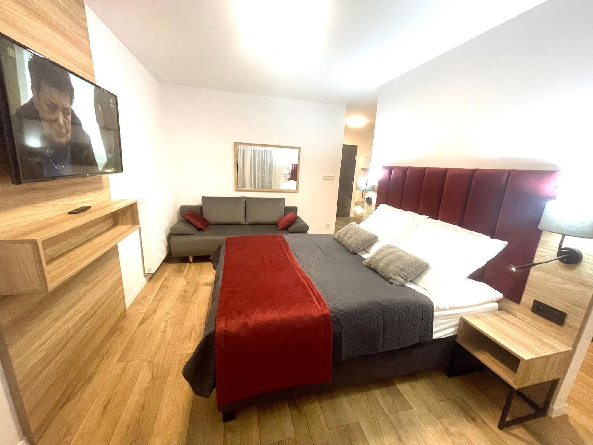Apartment Premium Atal City Square-Free Parking Space In The Garage Breslavia Exterior foto