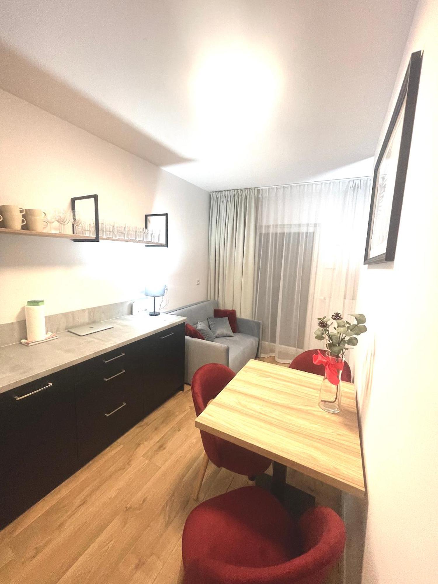 Apartment Premium Atal City Square-Free Parking Space In The Garage Breslavia Exterior foto