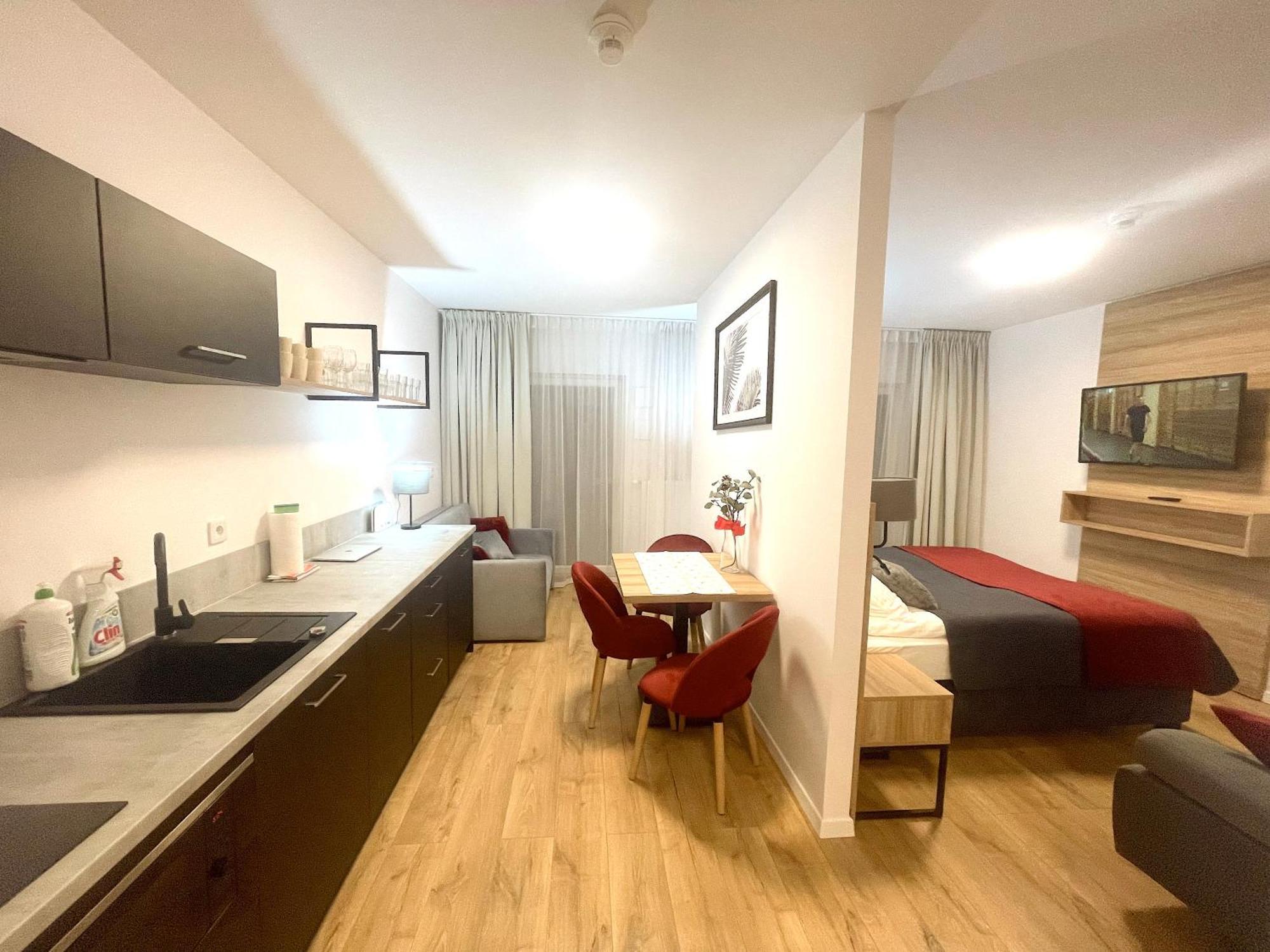 Apartment Premium Atal City Square-Free Parking Space In The Garage Breslavia Exterior foto